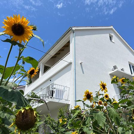 Apartments Nikola Stipisic Hvar Town Exterior photo