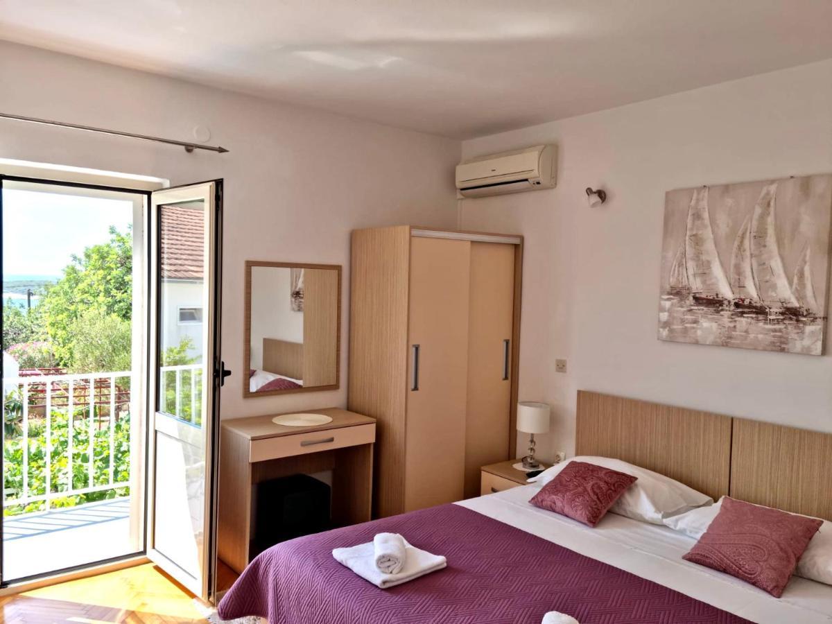 Apartments Nikola Stipisic Hvar Town Exterior photo