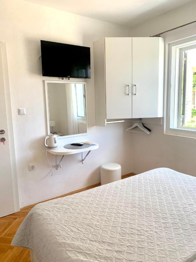 Apartments Nikola Stipisic Hvar Town Exterior photo