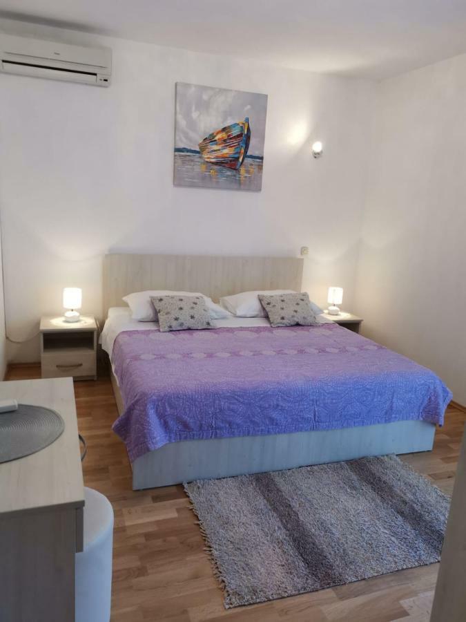 Apartments Nikola Stipisic Hvar Town Exterior photo